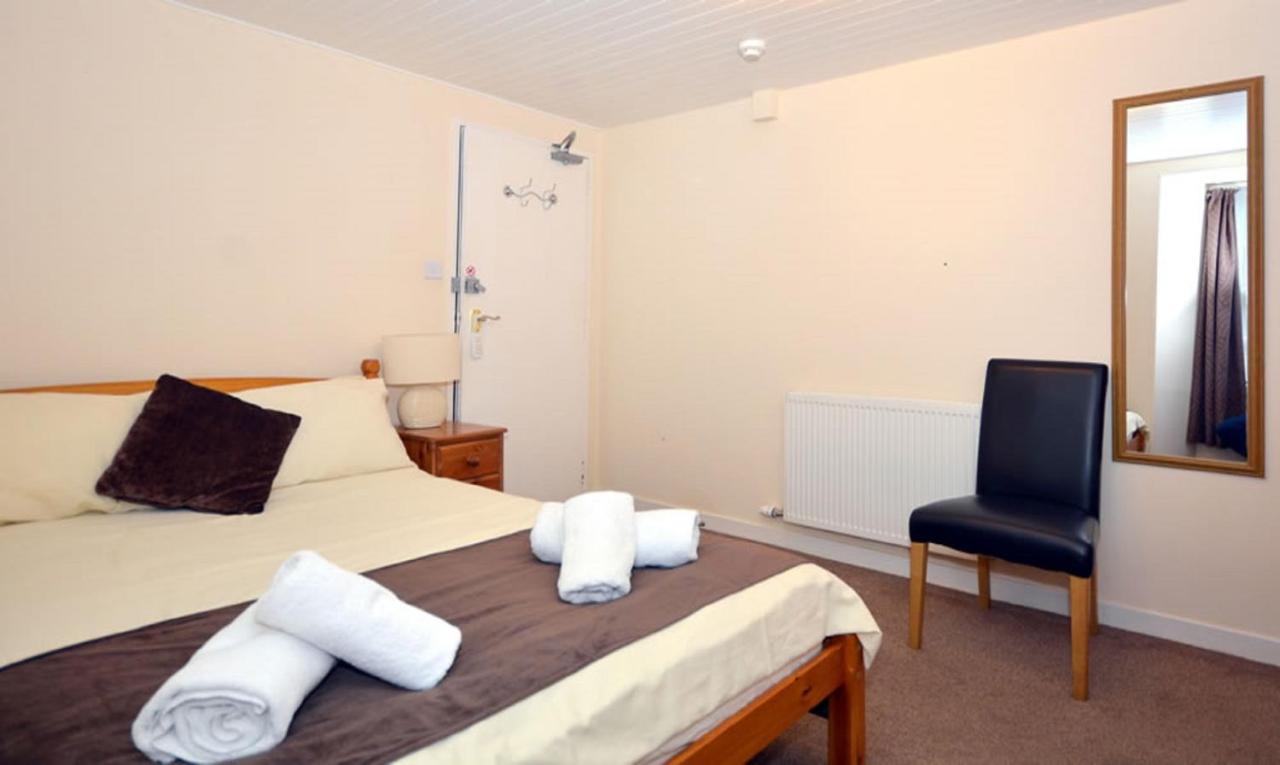 วาริส เฮาส์ Bed & Breakfast เลอร์วิก ภายนอก รูปภาพ