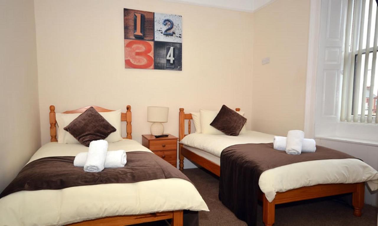 วาริส เฮาส์ Bed & Breakfast เลอร์วิก ภายนอก รูปภาพ