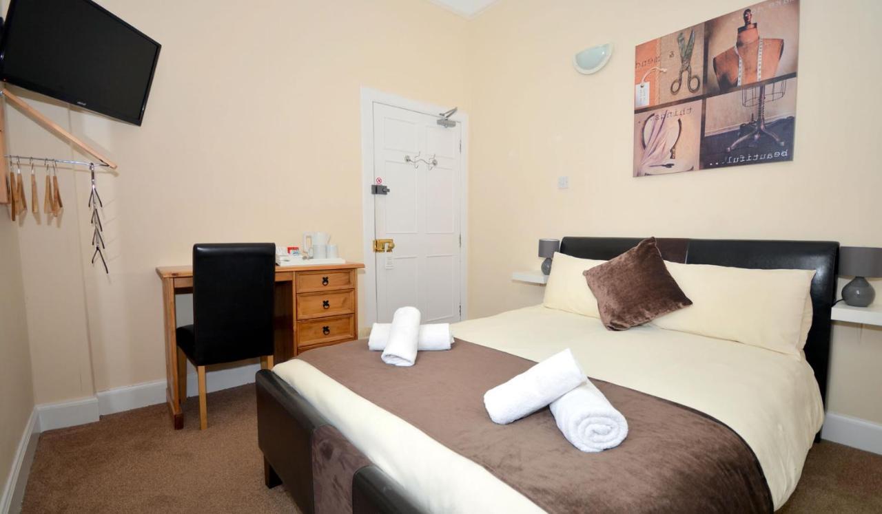 วาริส เฮาส์ Bed & Breakfast เลอร์วิก ภายนอก รูปภาพ